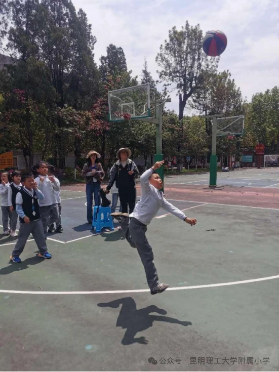 如何结合营养补充提升篮球主力的体能恢复_2